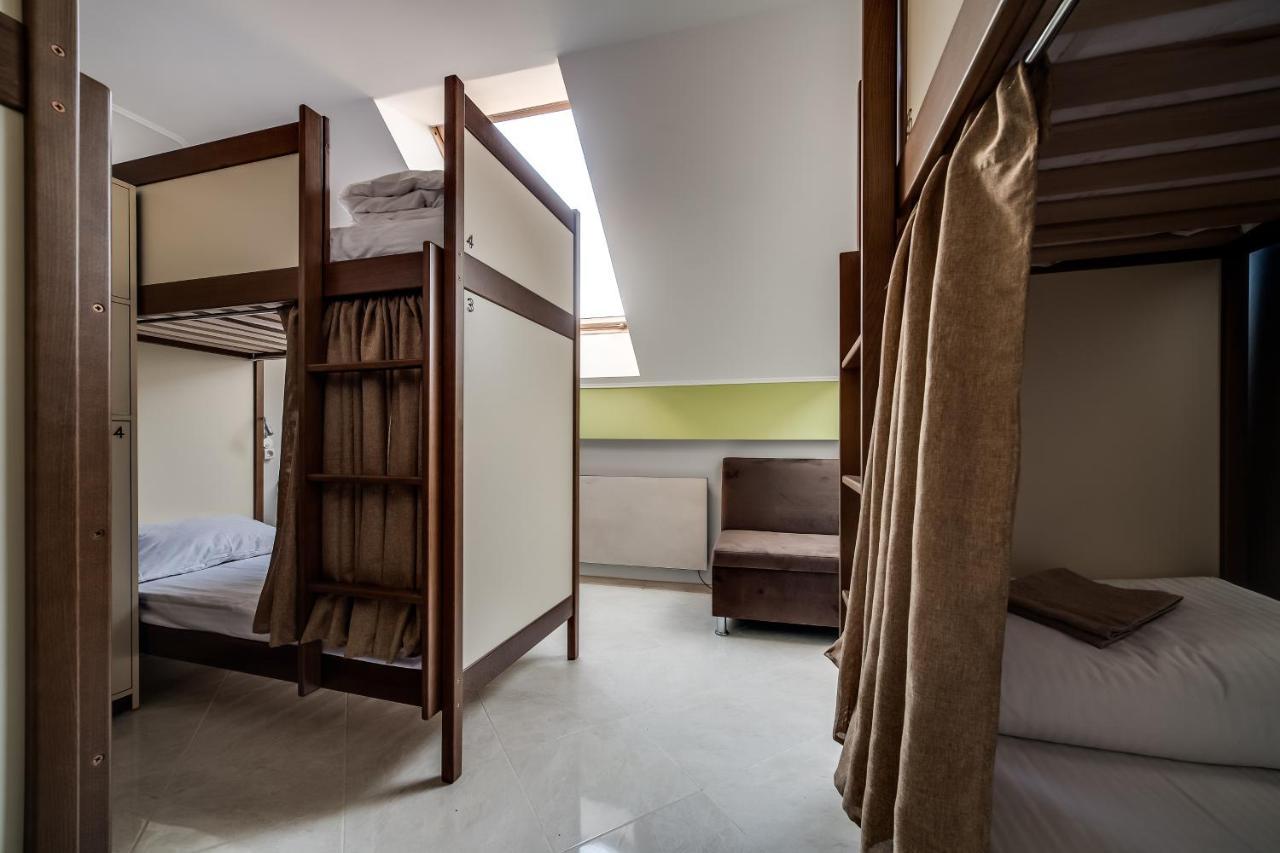 Ostriv Hostel 리비프 외부 사진