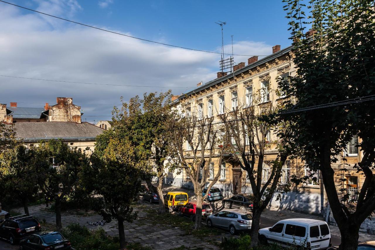 Ostriv Hostel 리비프 외부 사진