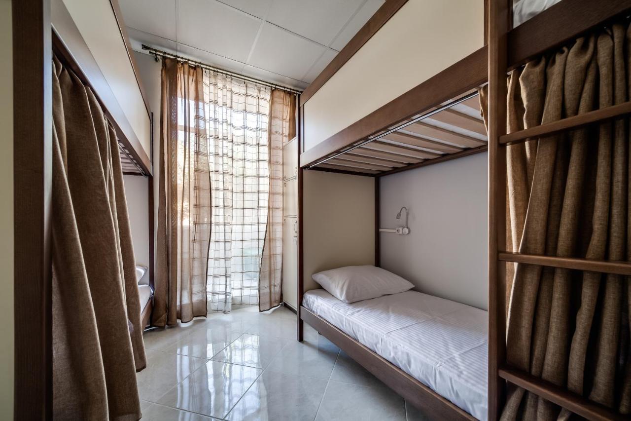 Ostriv Hostel 리비프 외부 사진