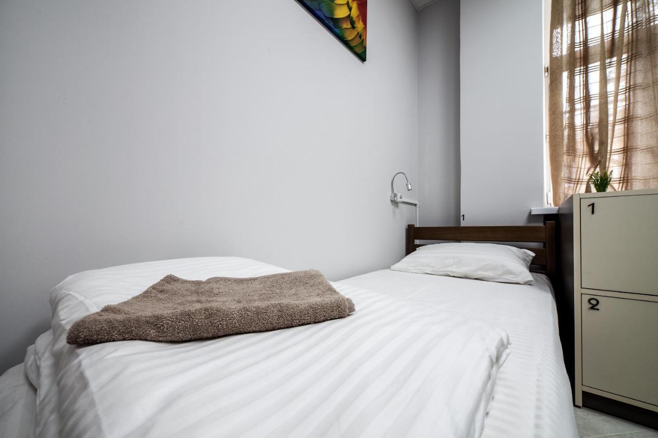 Ostriv Hostel 리비프 외부 사진