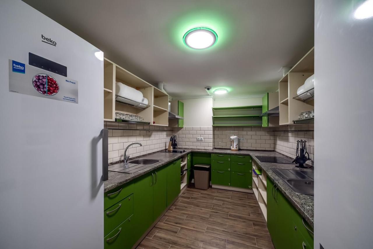 Ostriv Hostel 리비프 외부 사진